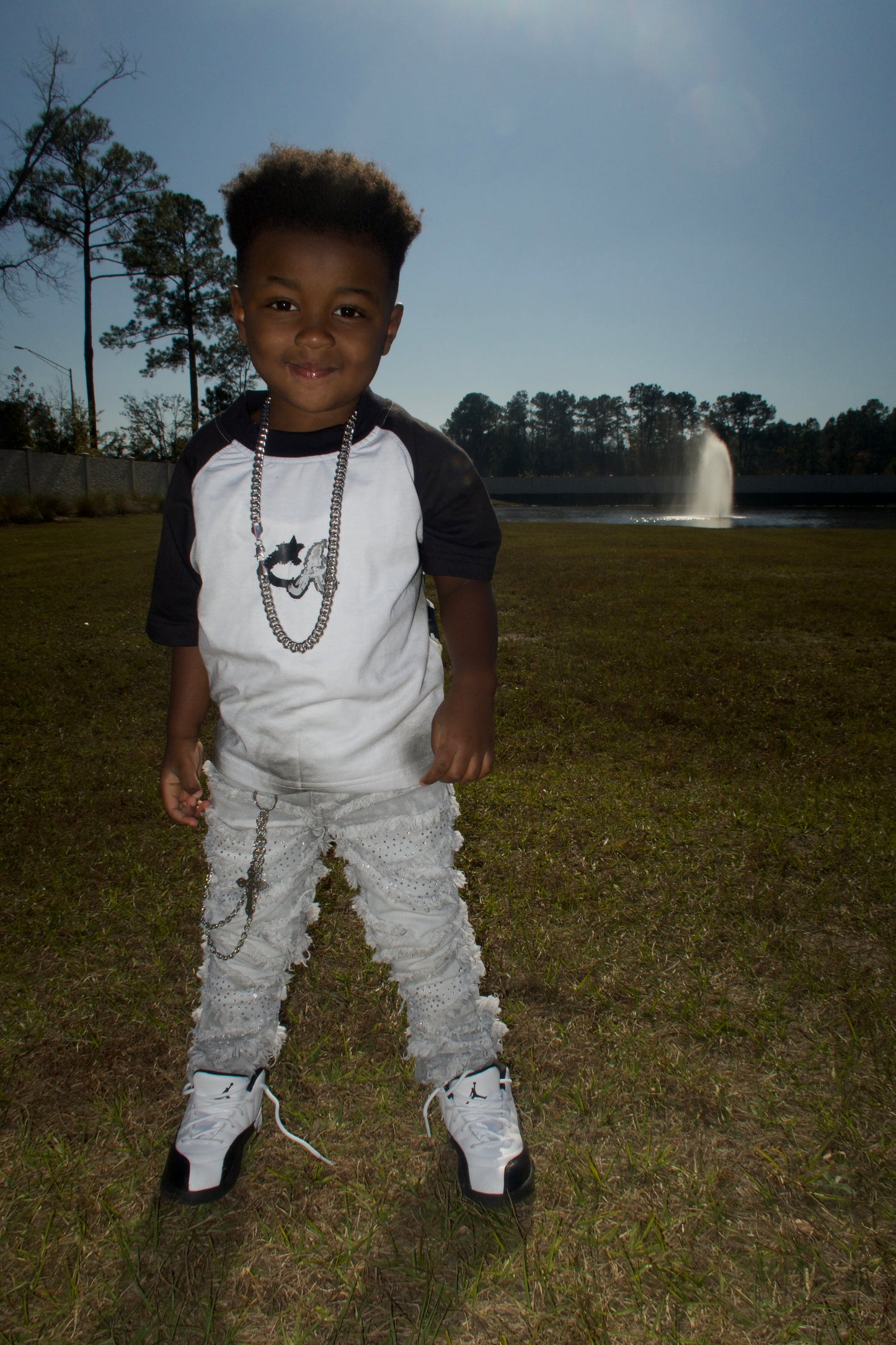 White/Black ‘Star'- Baby Tee